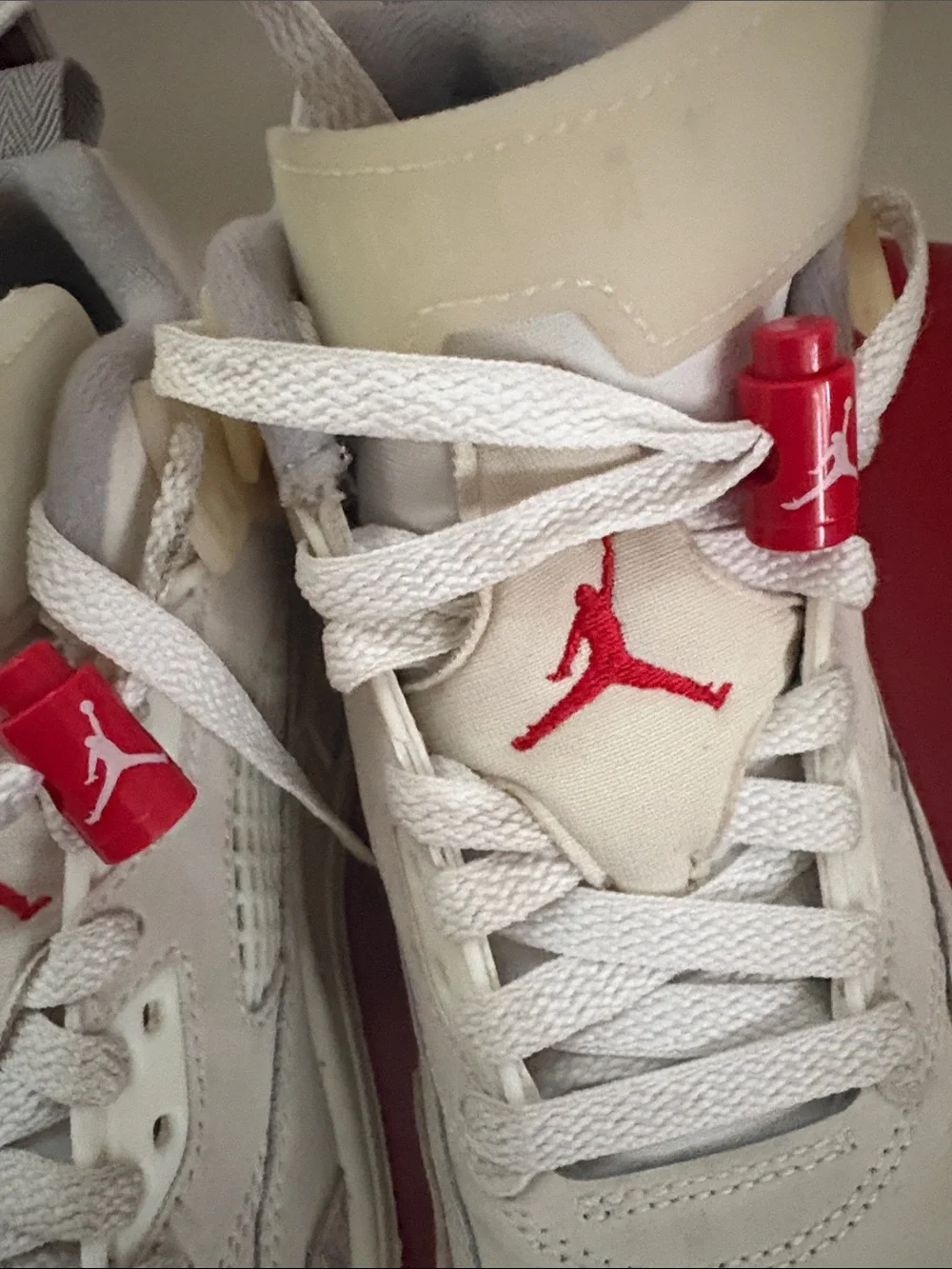 Spizike  Jordan /spike size 4.5 boys 6 women